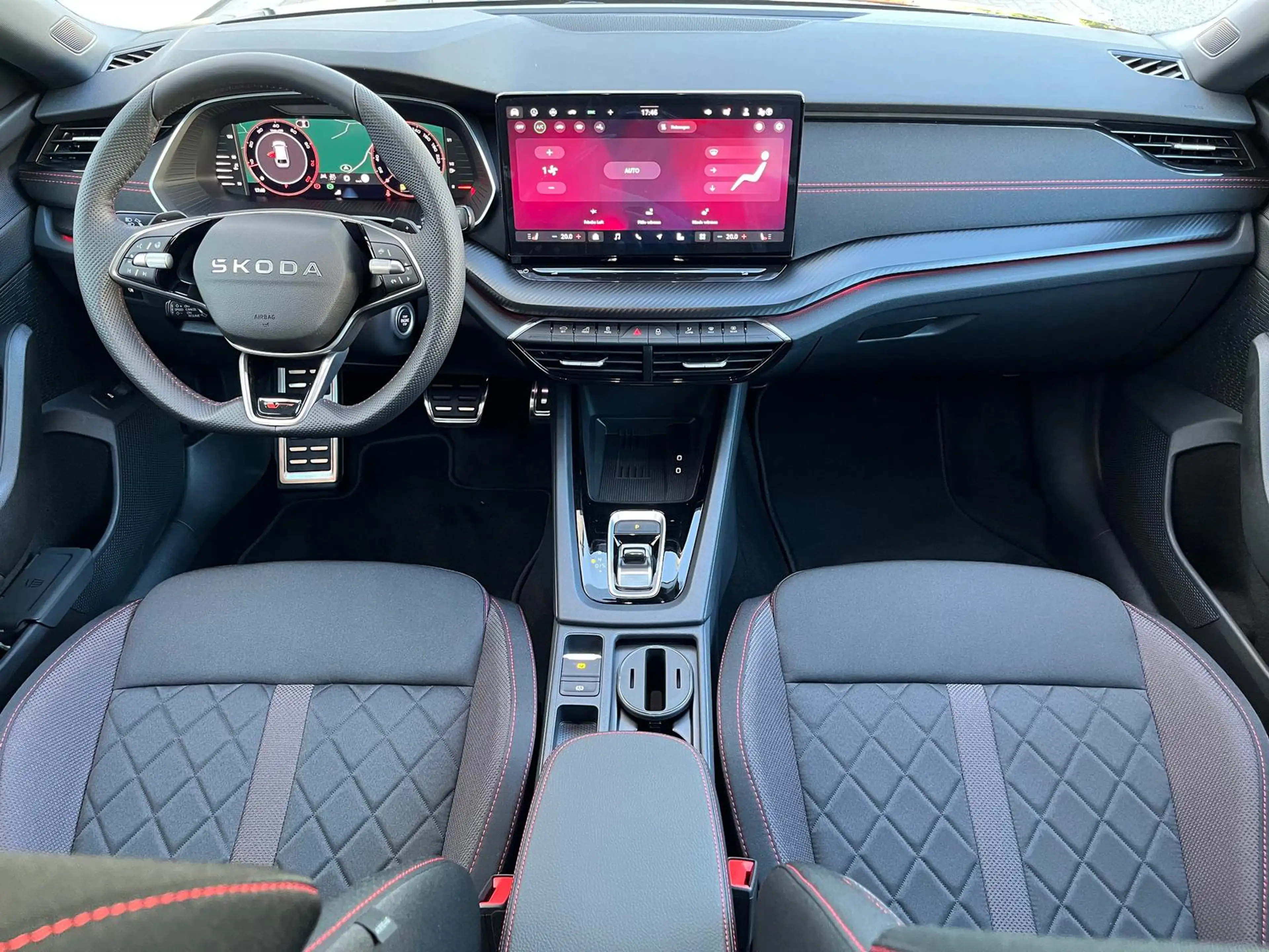 Skoda Octavia RS 2.0TSI DSG MATRIX ACC NAVI KAMERA AHK — photo 23