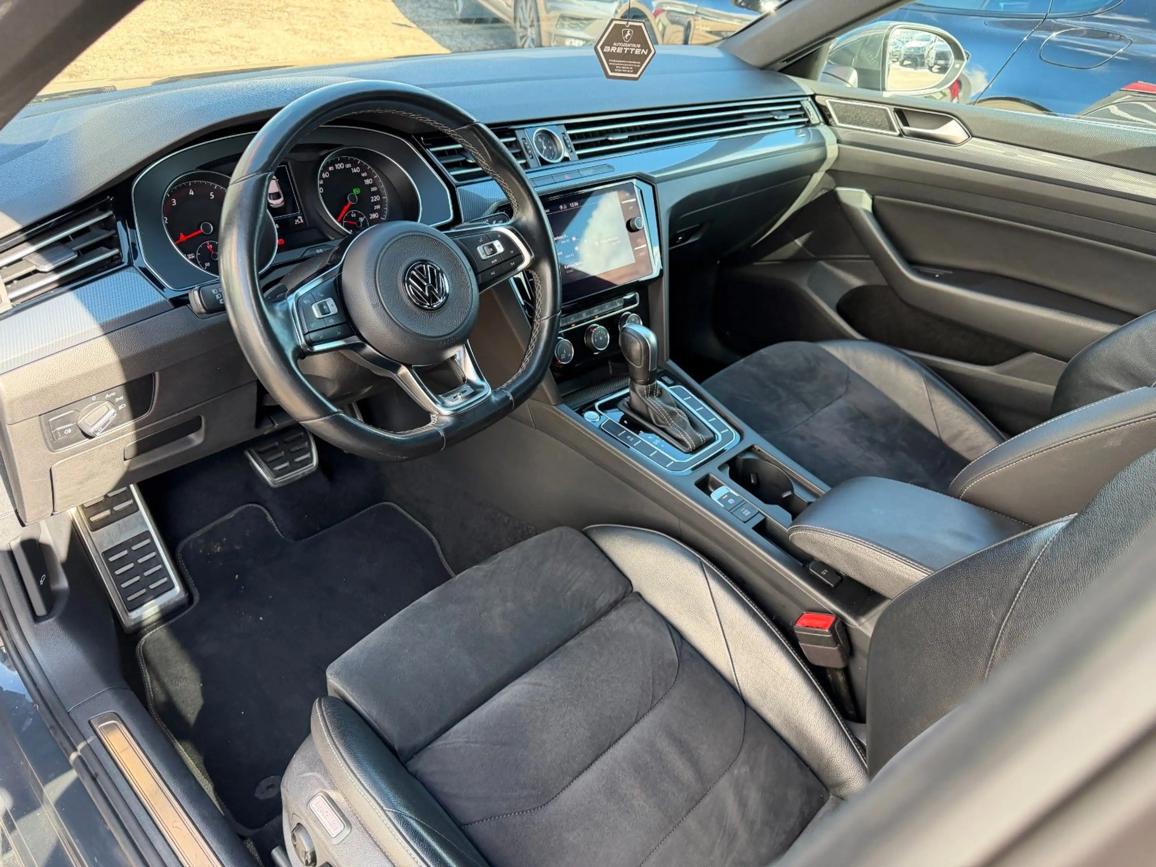 Volkswagen Arteon 2.0 TSI  DSG*R-Line*ACC*PDC*SHZ*LED*AHK — photo 12
