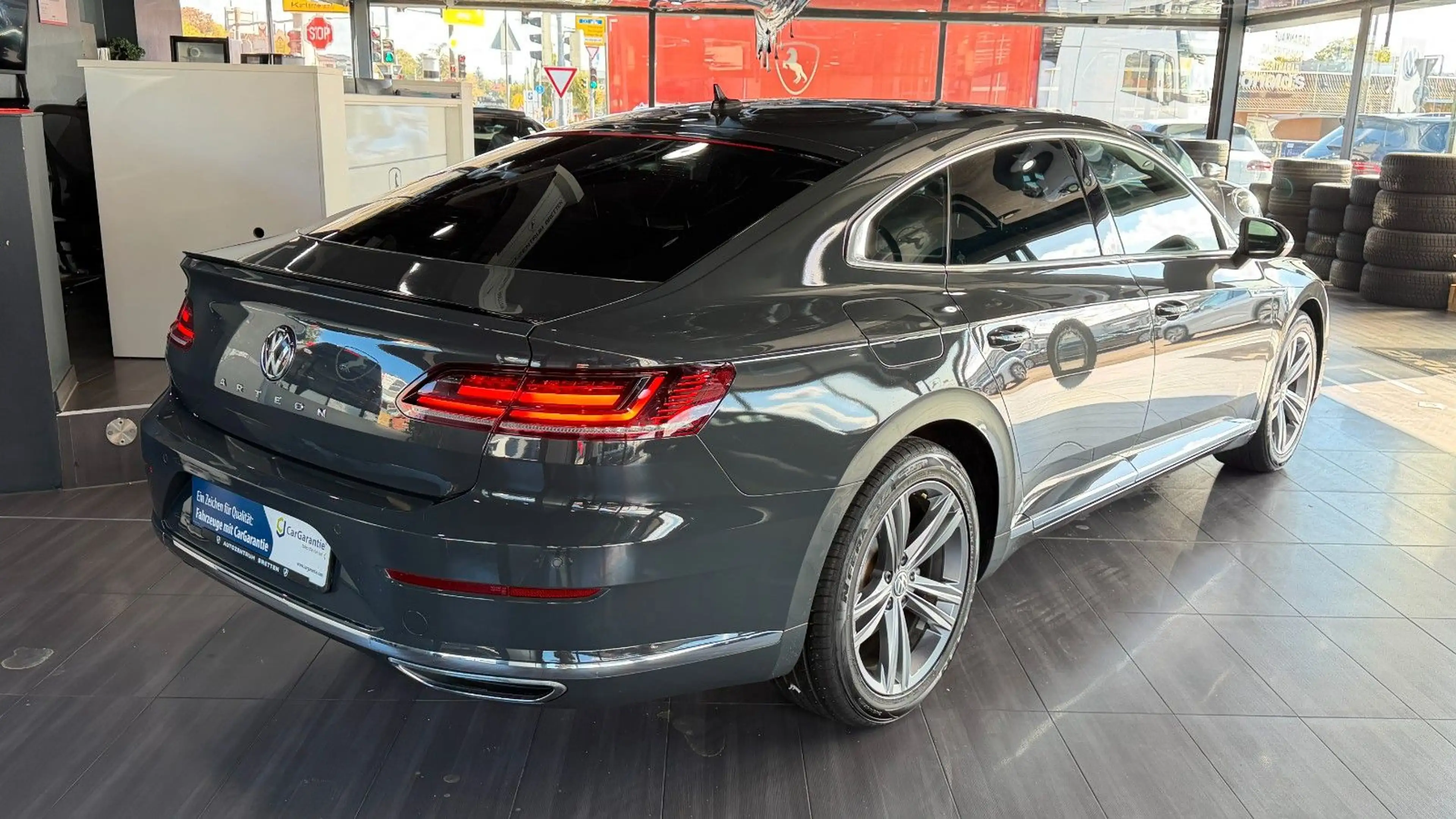 Volkswagen Arteon 2.0 TSI  DSG*R-Line*ACC*PDC*SHZ*LED*AHK — photo 5