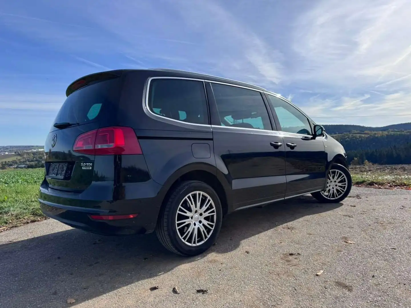 Volkswagen Sharan Sharan Comfortline BMT 2,0 TDI DPF DSG Comfortline Schwarz - 1