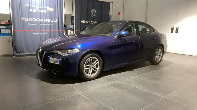 Alfa Romeo Giulia 2.2 Turbo AT8 160CV Business