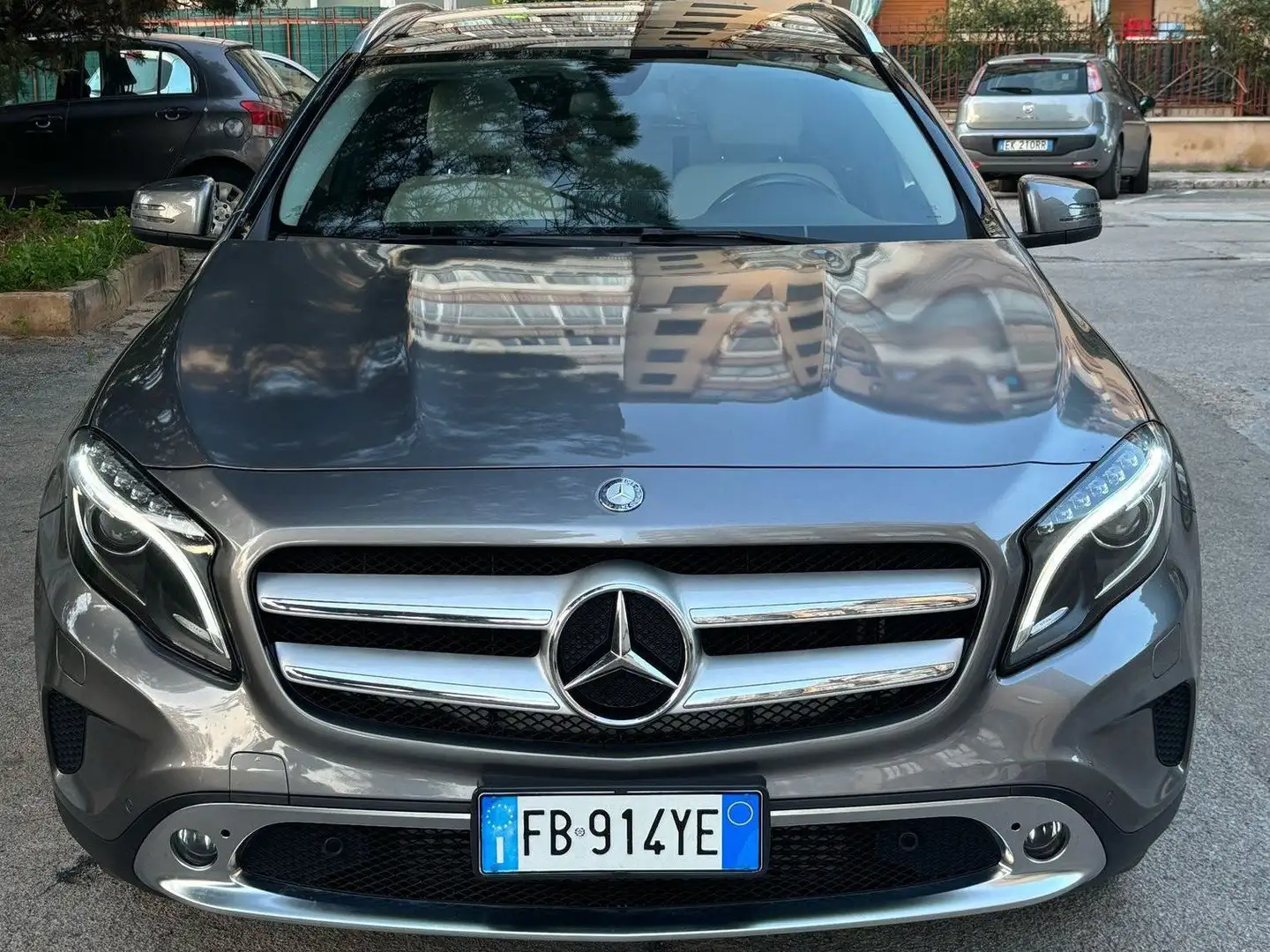 Mercedes-Benz GLA 200 GLA-X156 2014 d (cdi) Enduro 4matic auto Grigio - 1