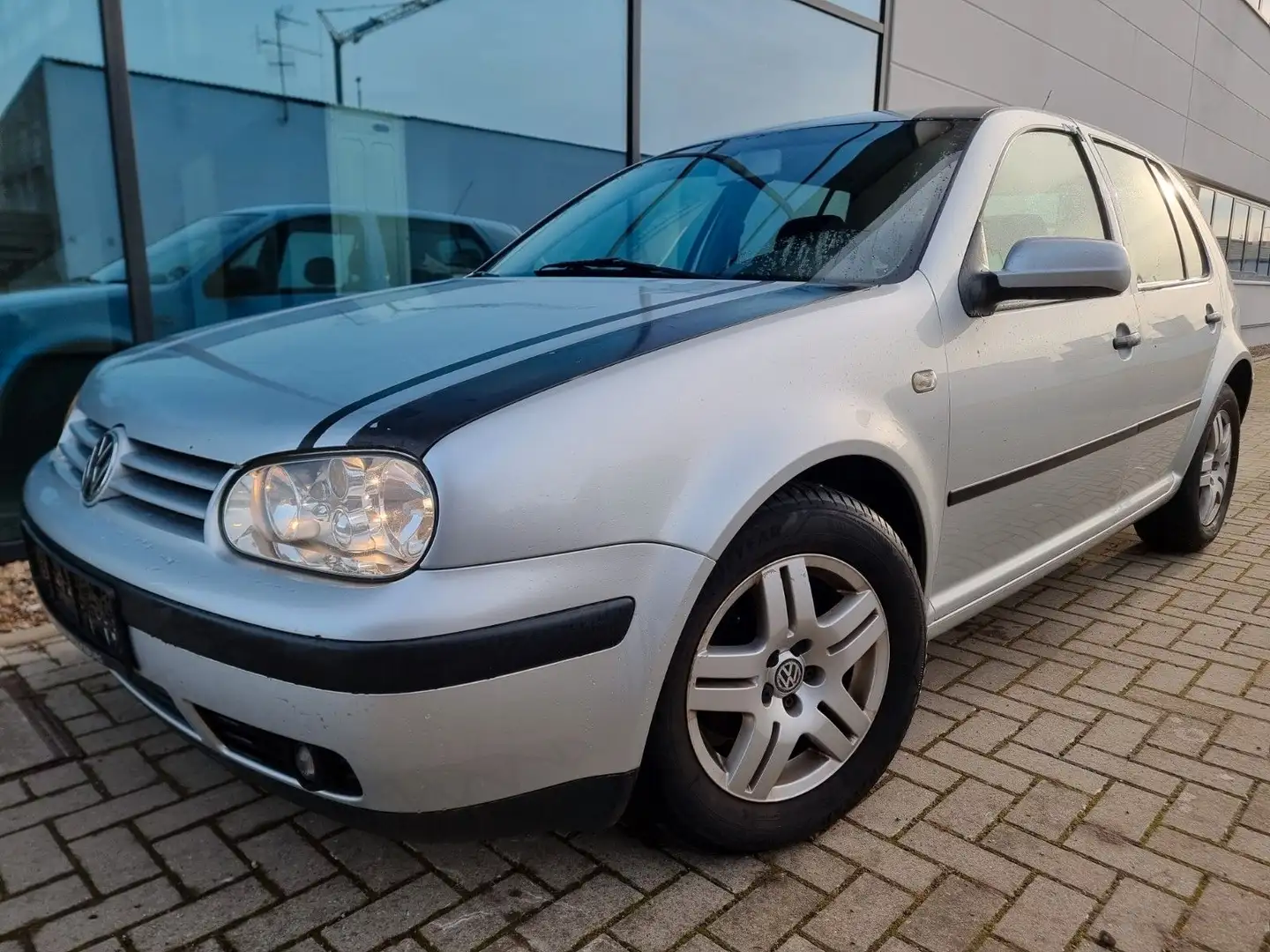 Volkswagen Golf 1.4 Special AHK/Klima/ Allwetterreifen Silber - 2