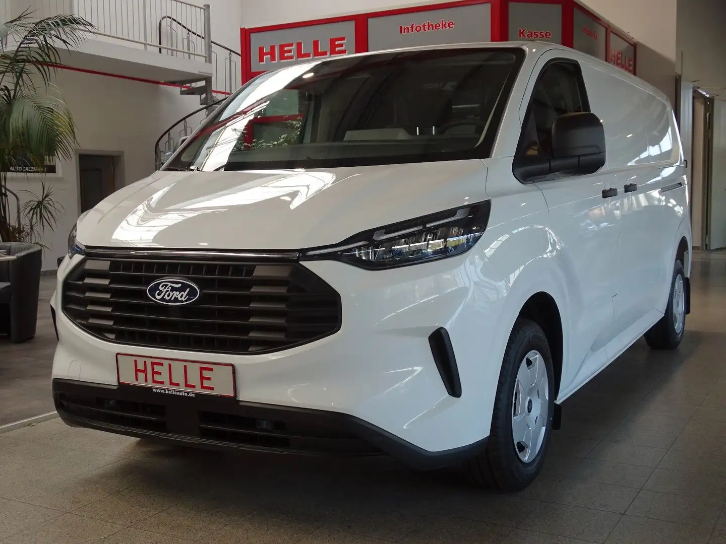 Ford Transit Custom 300 L2H1 Trend FWD*AHK+STHZG+LED White - 1