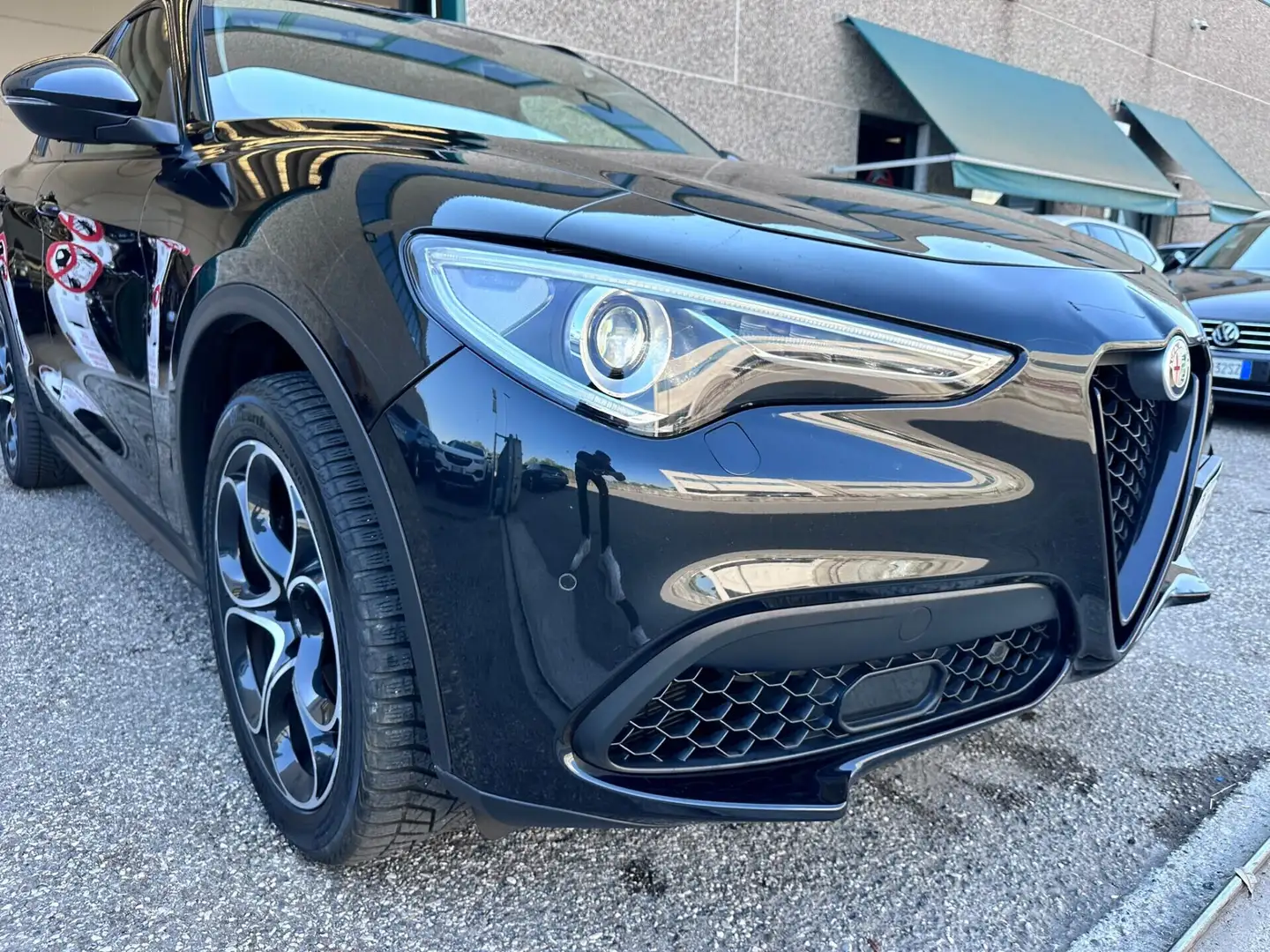 Alfa Romeo Stelvio 2.0 Turbo 280 CV AT8 Q4 B-Tech PELLE BENZINA Nero - 2