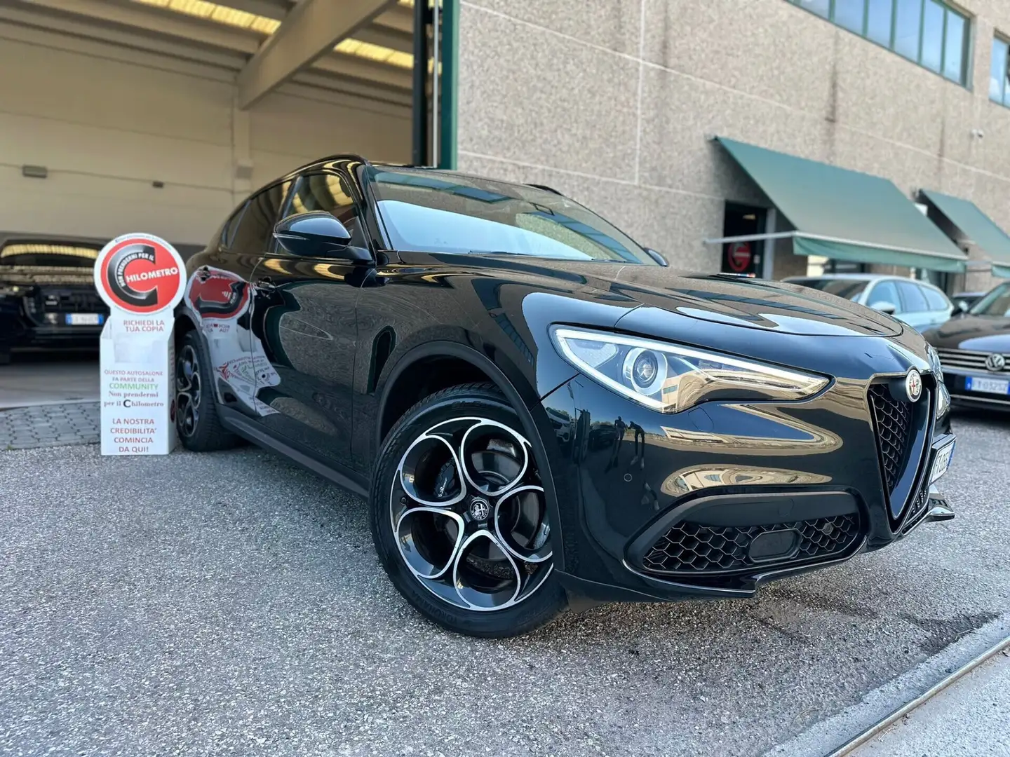 Alfa Romeo Stelvio 2.0 Turbo 280 CV AT8 Q4 B-Tech PELLE BENZINA Nero - 1