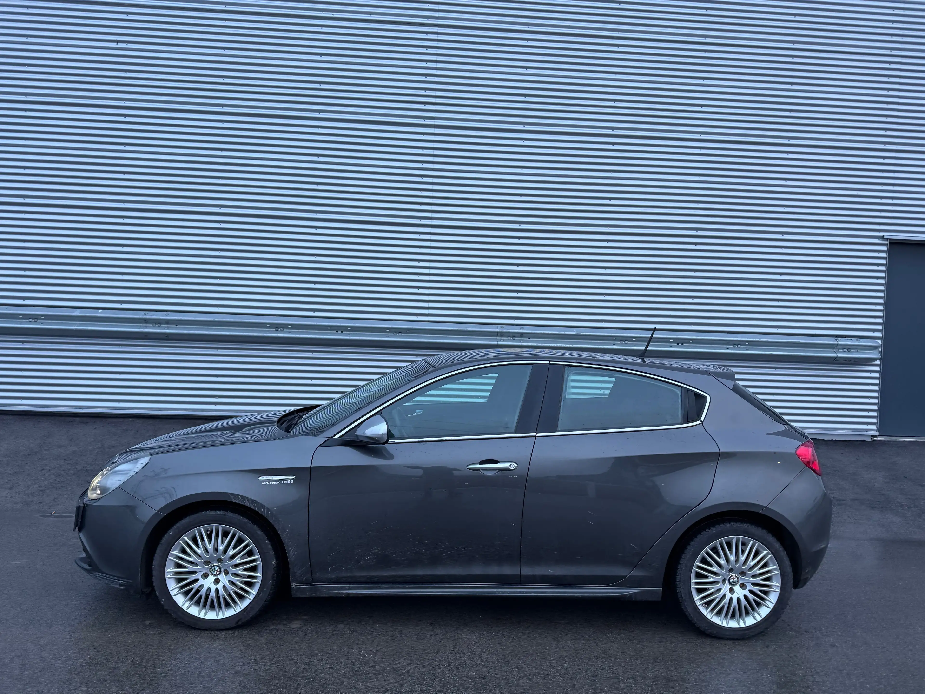 Alfa Romeo Giulietta 1,4 TB Multi Air Distinctive TCT ID:11 — photo 4