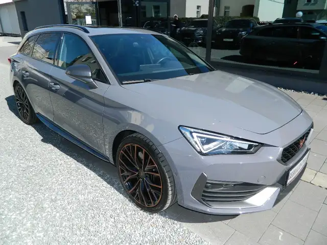 CUPRA Leon VZ eHybrid DSG PanoramaD/FahrassistXL/Schweller/1
