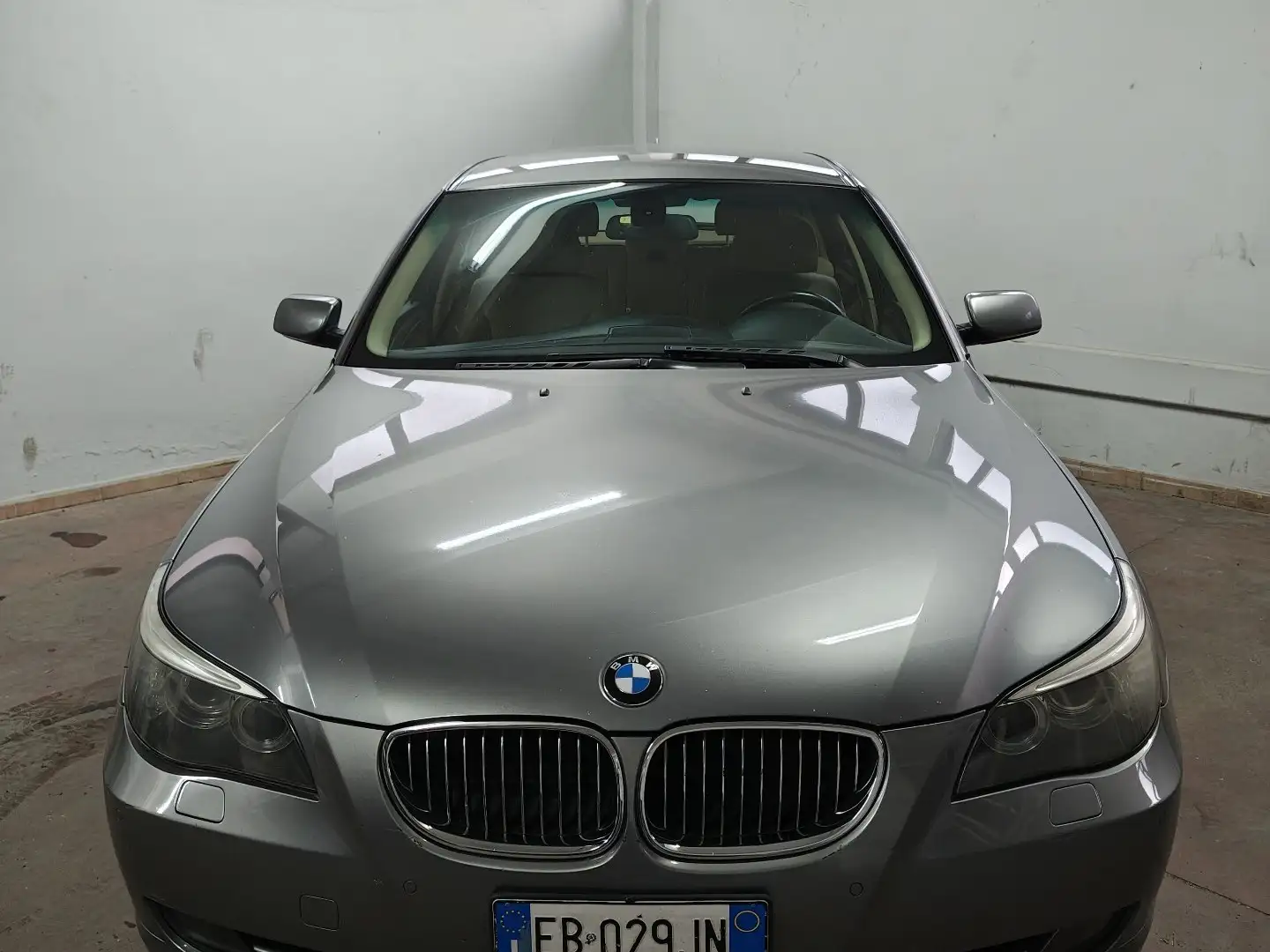 BMW 530 530d Touring Eletta Grau - 1