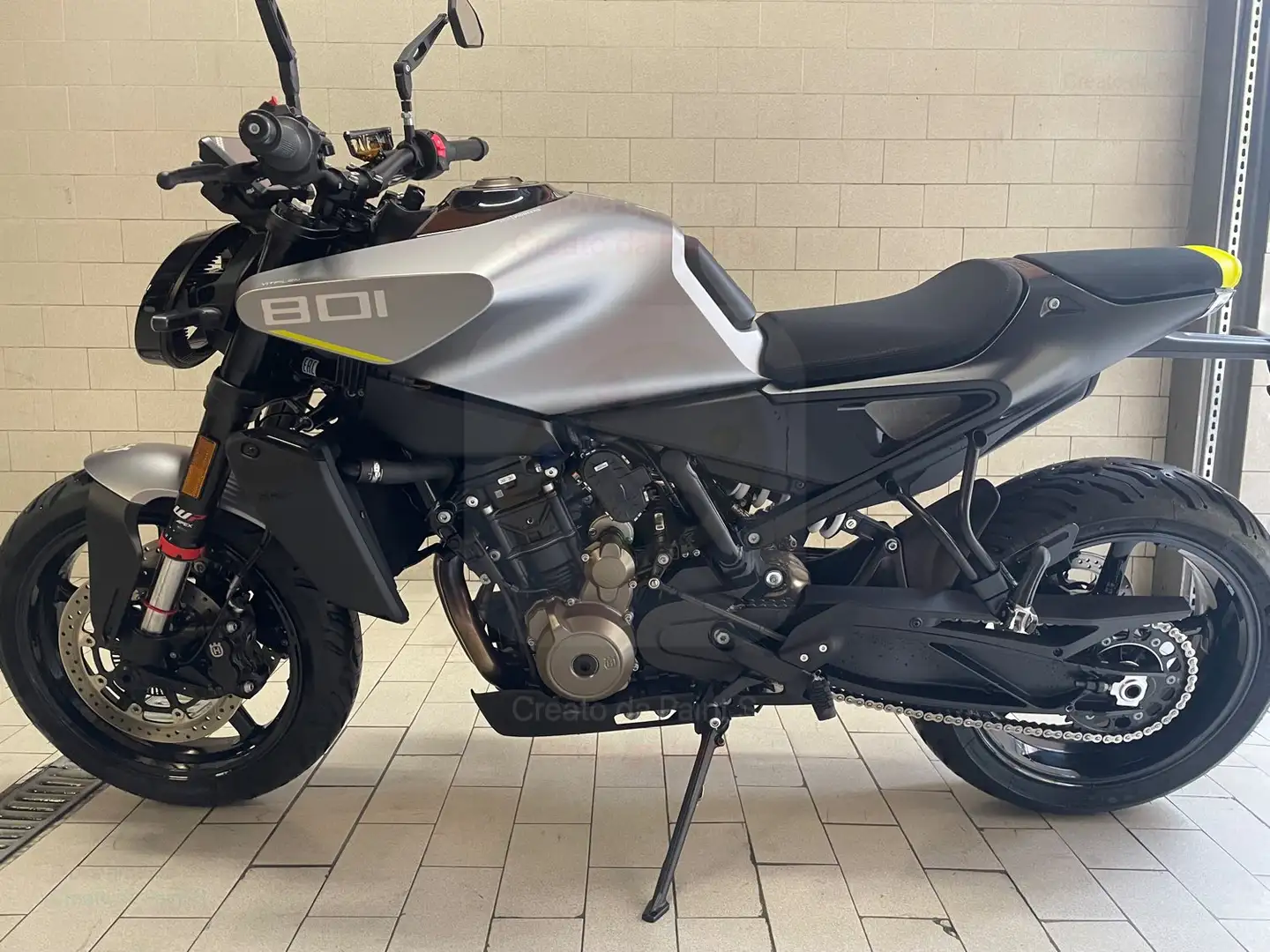 Husqvarna Vitpilen 801 L Grigio - 1