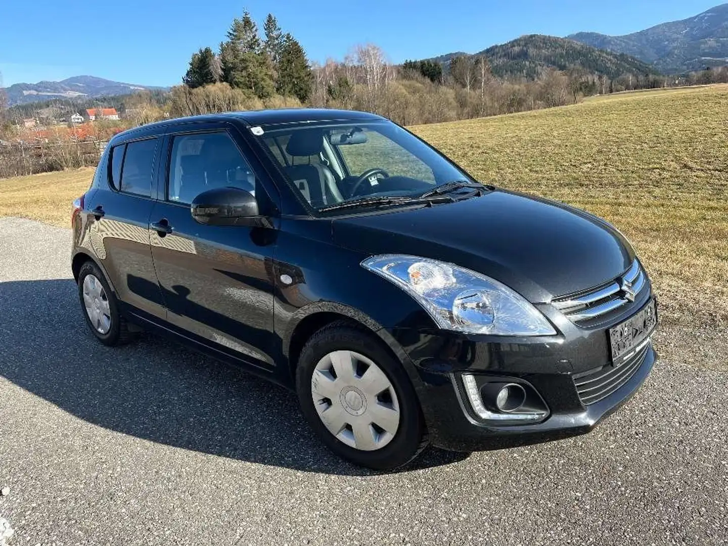 Suzuki Swift Swift 1,2 Special Edition Special Edition Černá - 2