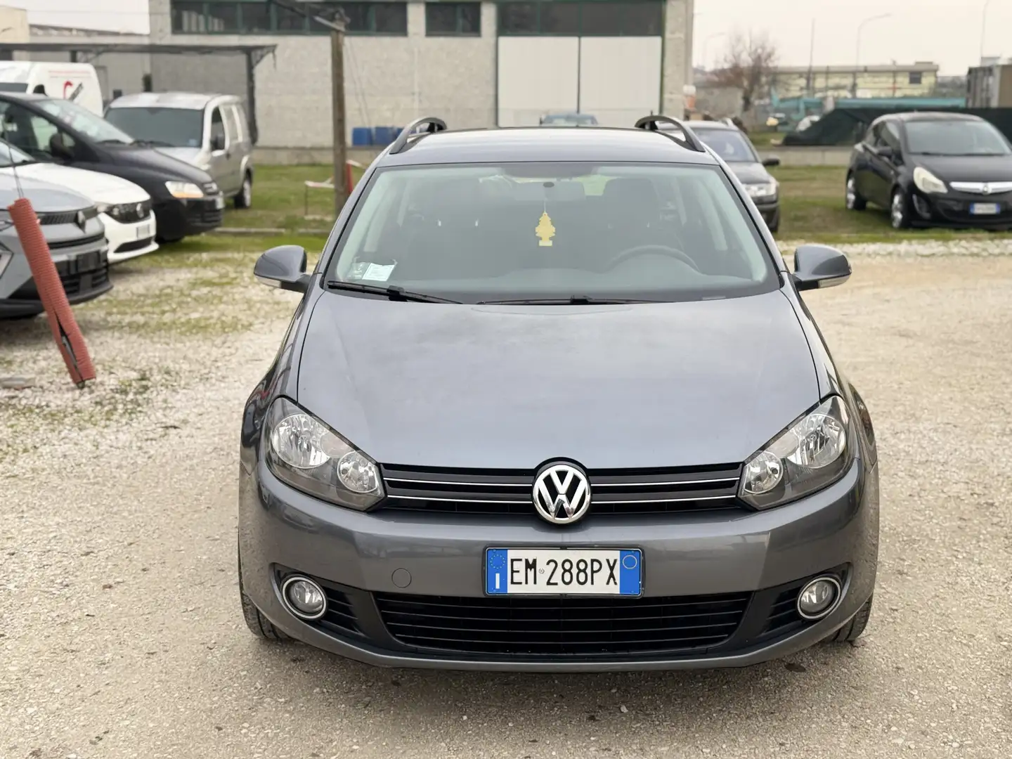 Volkswagen Golf Variant 1.6 tdi Highline - 1