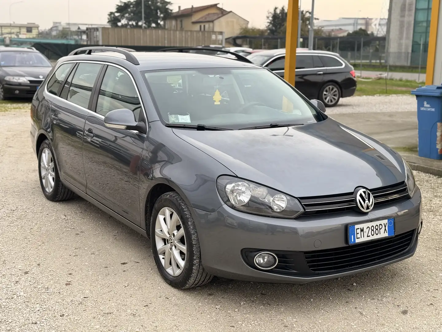 Volkswagen Golf Variant 1.6 tdi Highline - 2