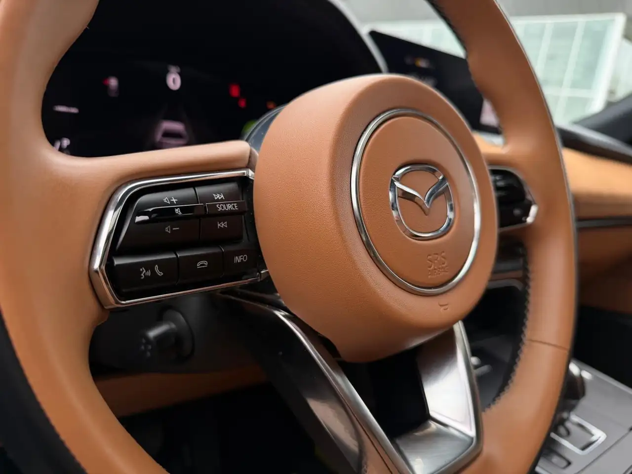 Mazda CX-90 MHEV снимка Mazda CX-90 MHEV