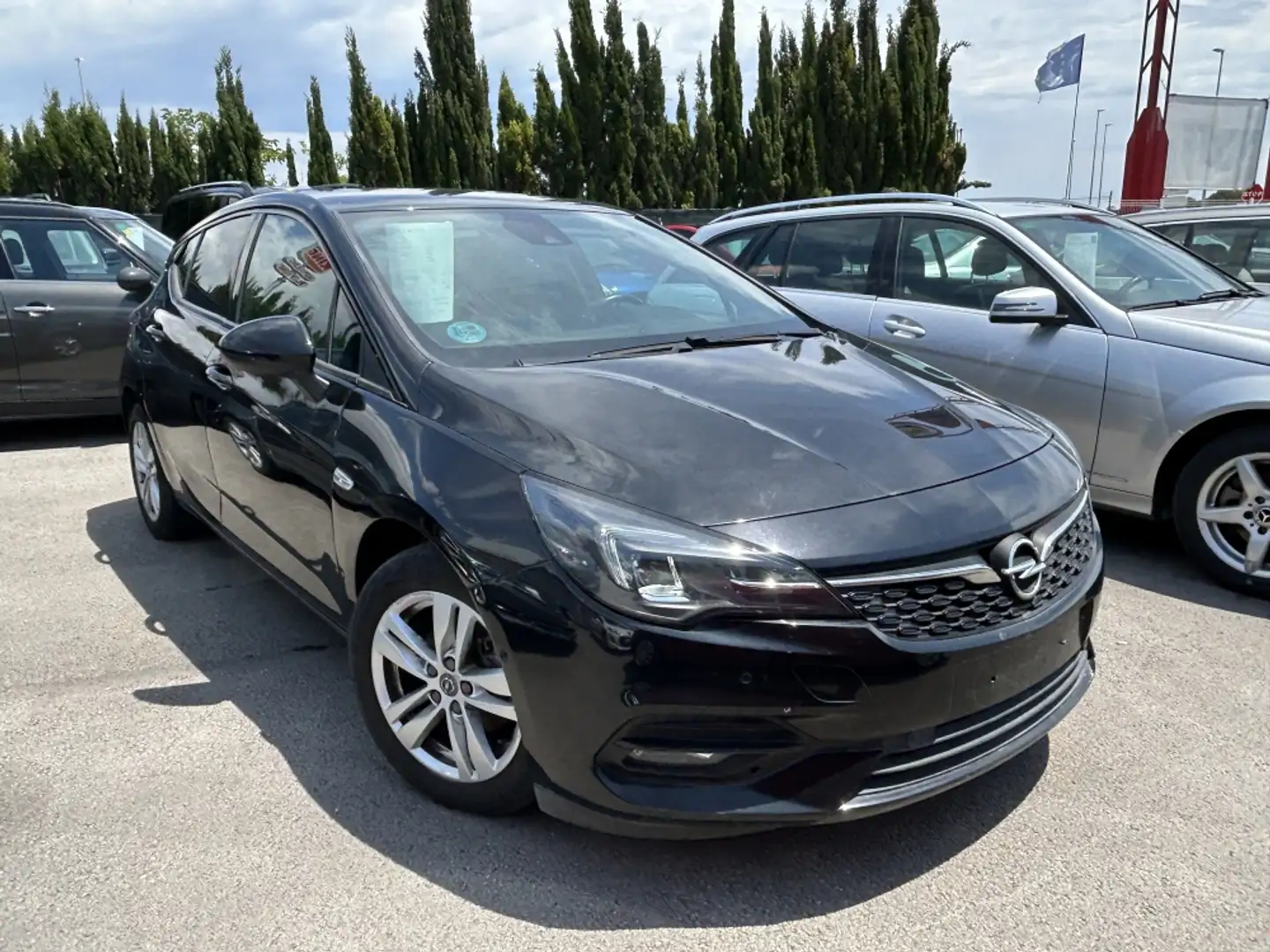 Opel Astra 1.2T S/S 110 Negro - 1
