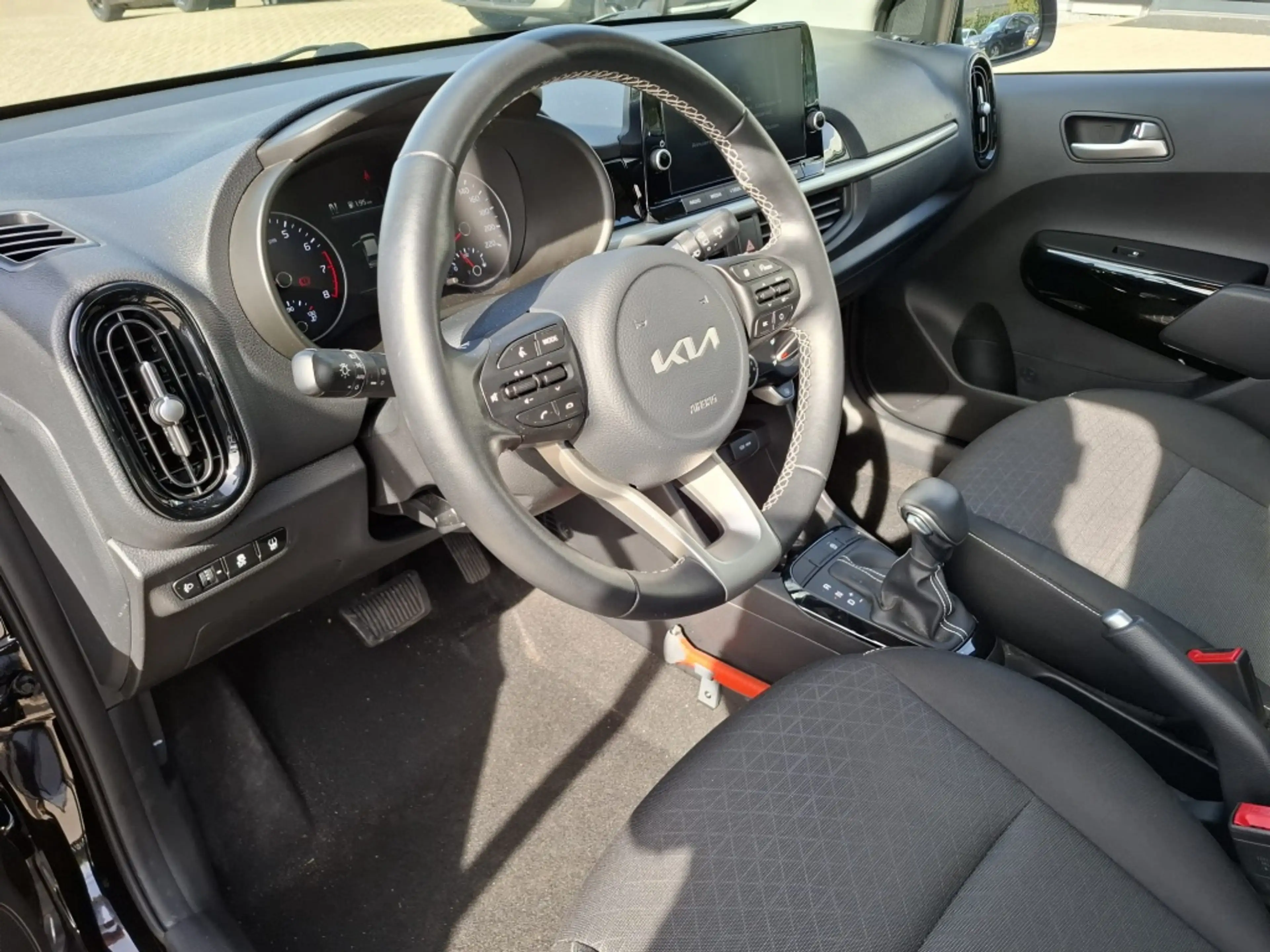 Kia Picanto 1.0 DPi Dynamic Line — photo 11
