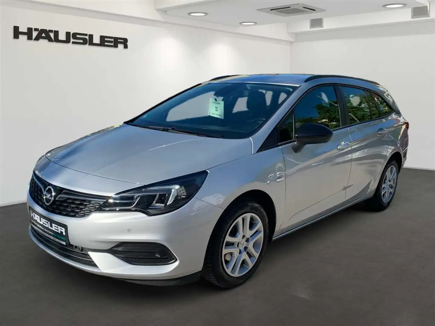 Opel Astra 1.2 ST Edition PDC Sitz+Lenkradheizung Klimaautoma Zilver - 1