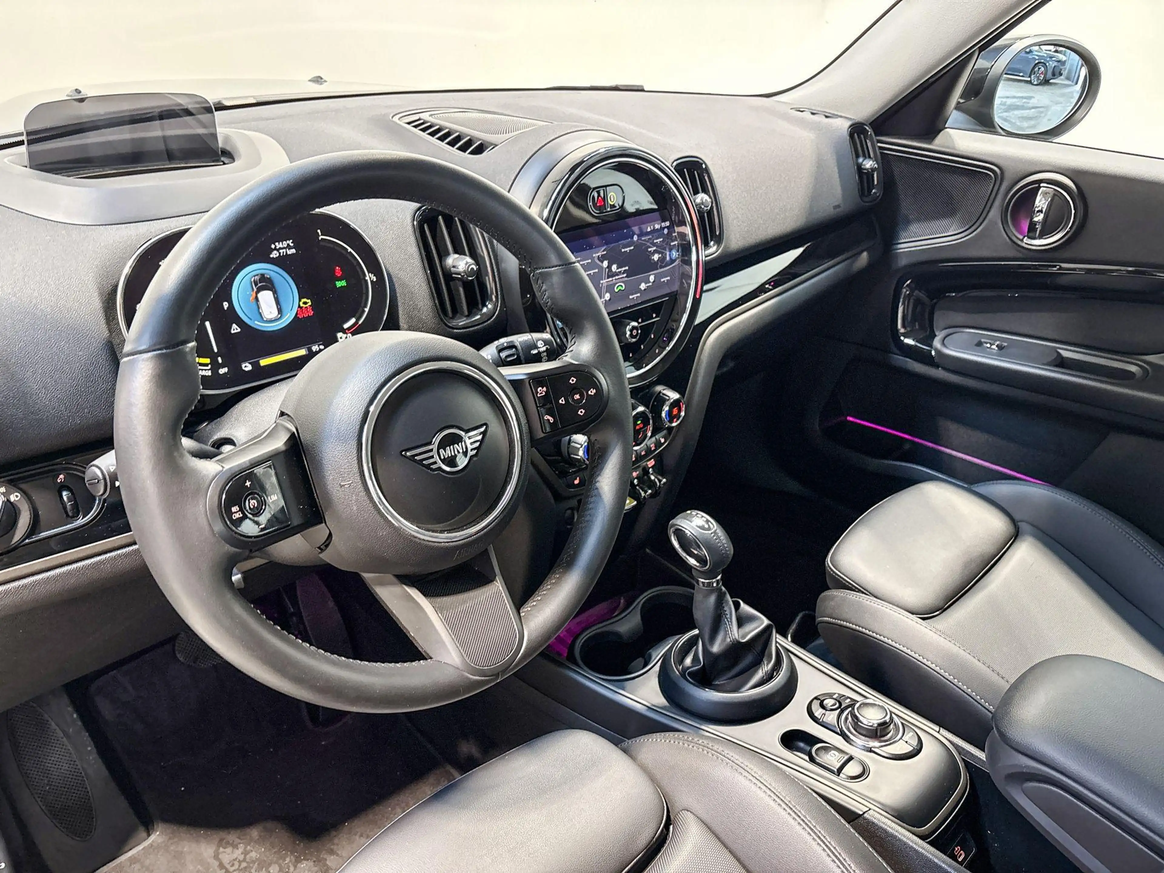 MINI Cooper SE Countryman ALL4 Classic — photo 12