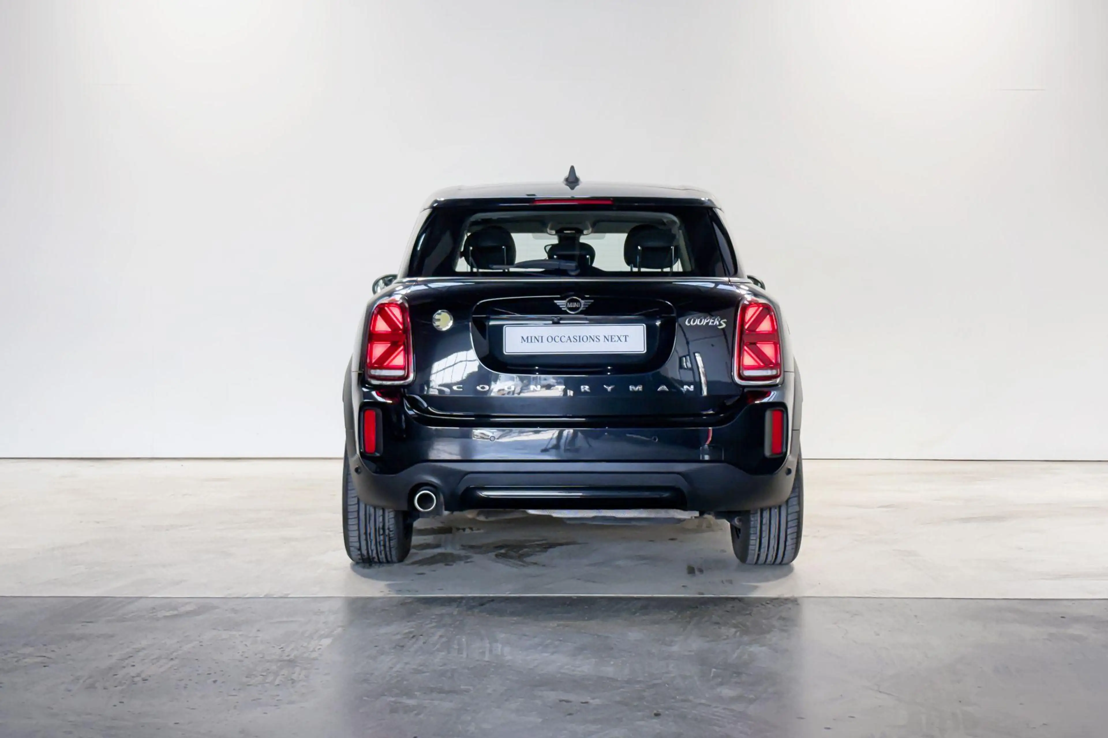 MINI Cooper SE Countryman ALL4 Classic — photo 8