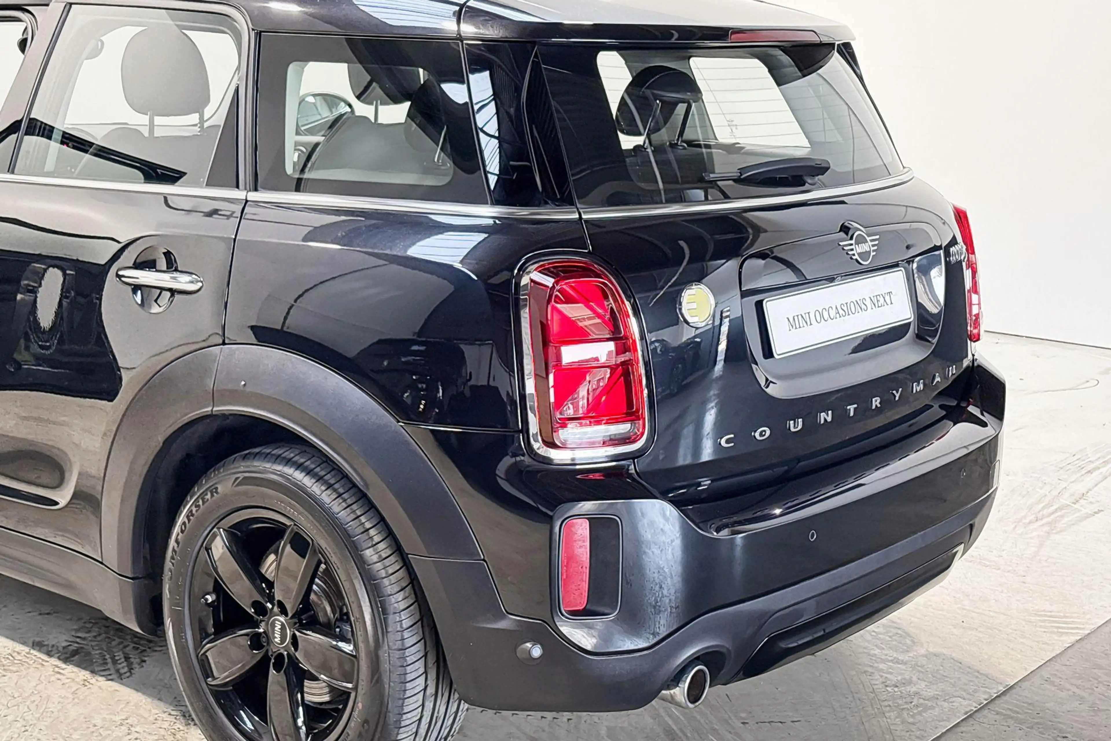 MINI Cooper SE Countryman ALL4 Classic — photo 9