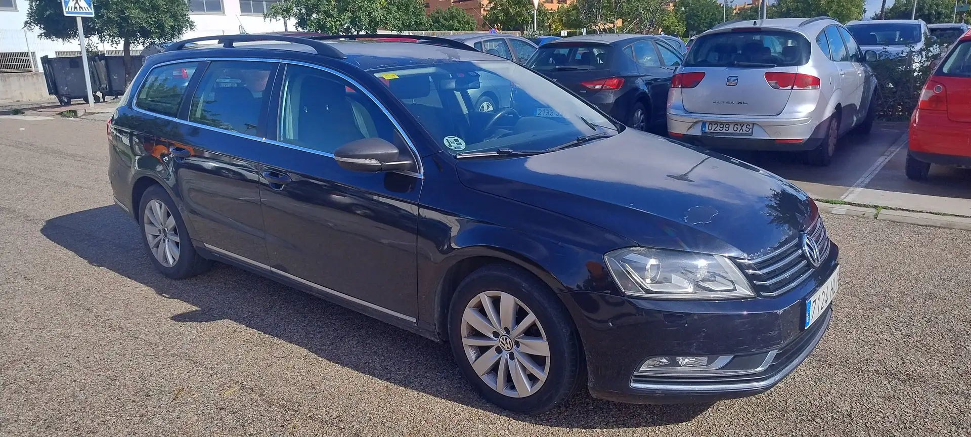 Volkswagen Passat Negro - 1