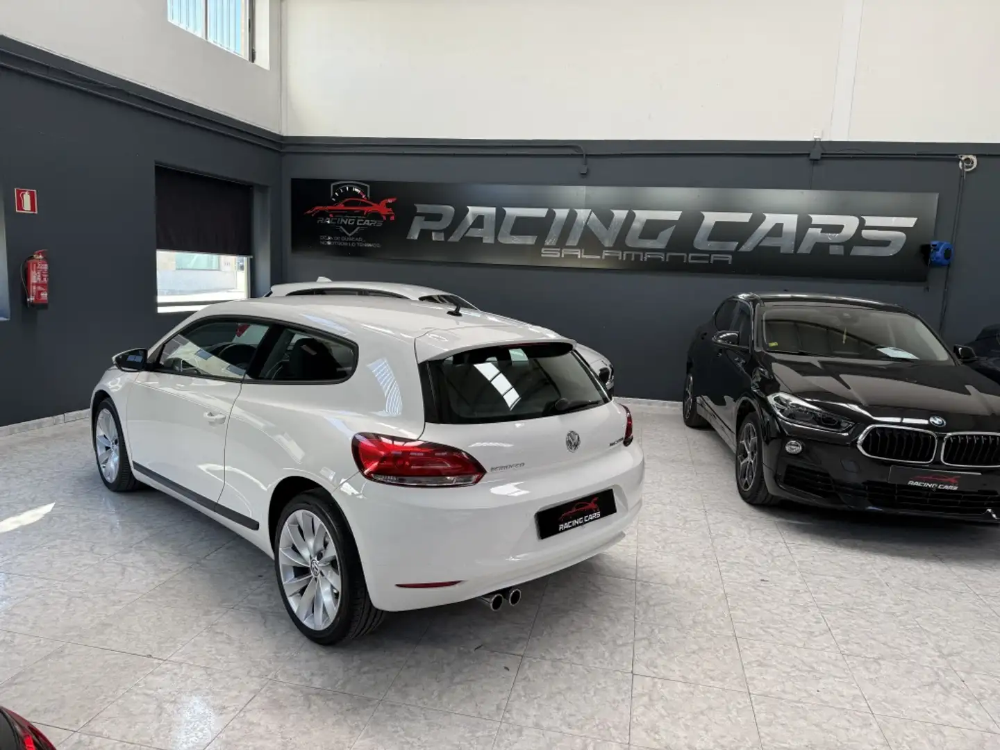 Volkswagen Scirocco 2.0TDI DSG Blanco - 2