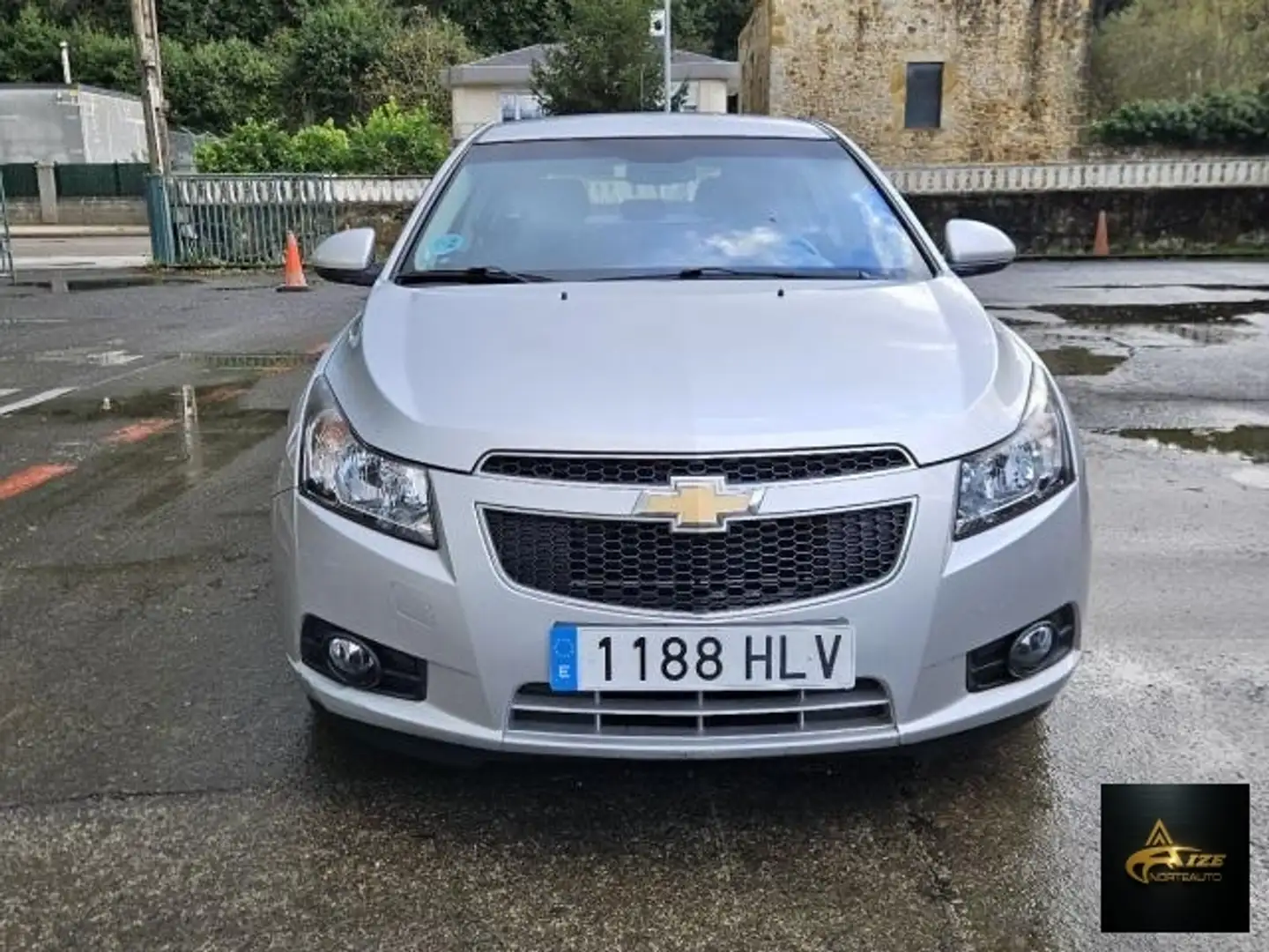 Chevrolet Cruze Berlina 124cv Manual de 5 Puertas Gris - 1