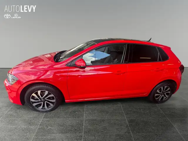 Volkswagen Polo view 3