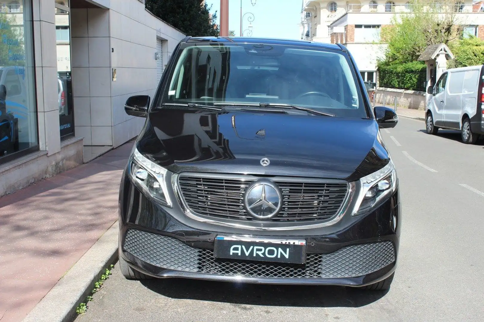 Mercedes-Benz EQV 300 300 LONG 204 AVANTGARDE 100 KWH 6 places Noir - 2