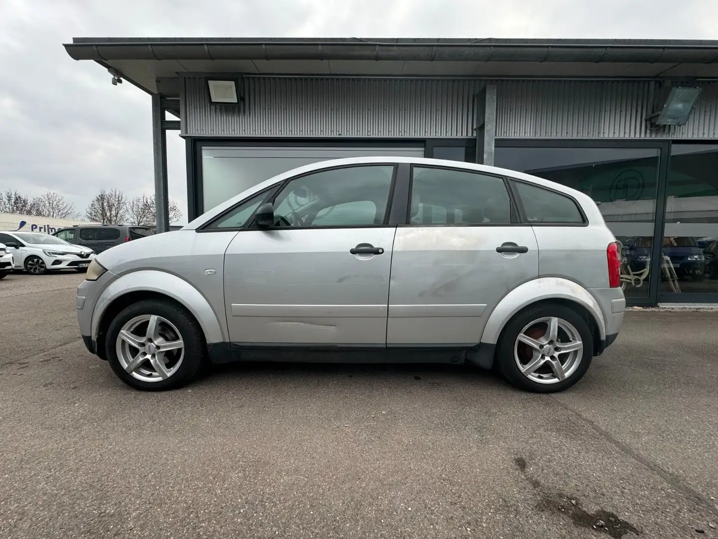 Audi A2 1.4*Euro4*ELFH*LM*Klima*5-Gang* Argintiu - 2