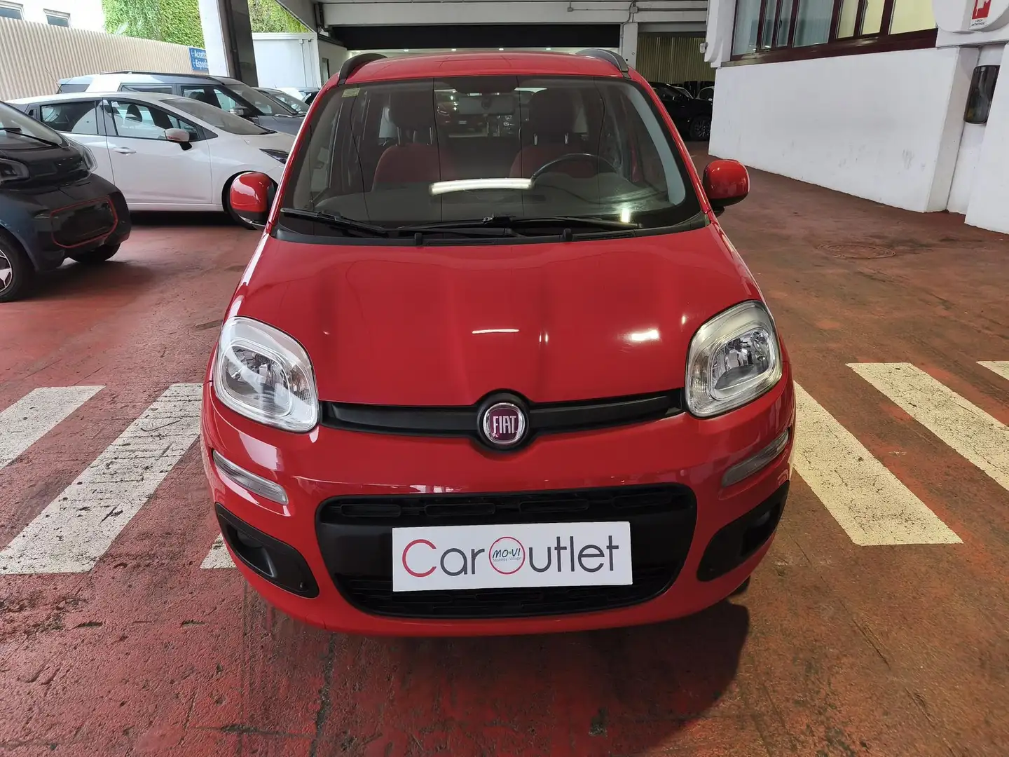 Fiat Panda Panda 1.2 Lounge Rouge - 2