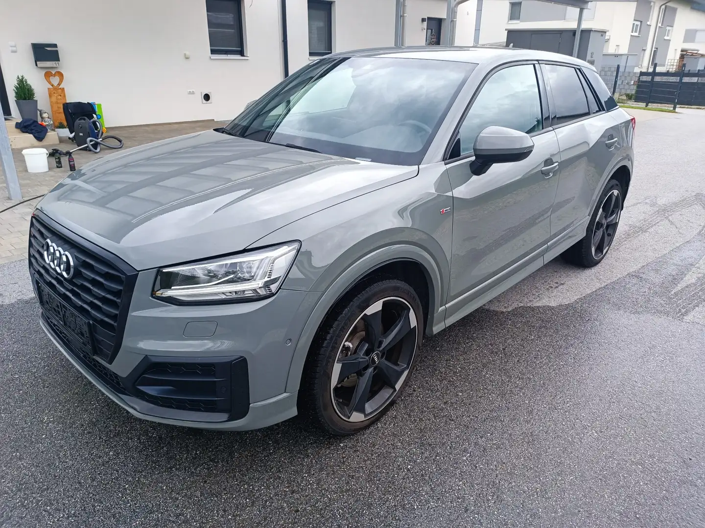 Audi Q2 2.0 TDI quattro S tronic sport - 2