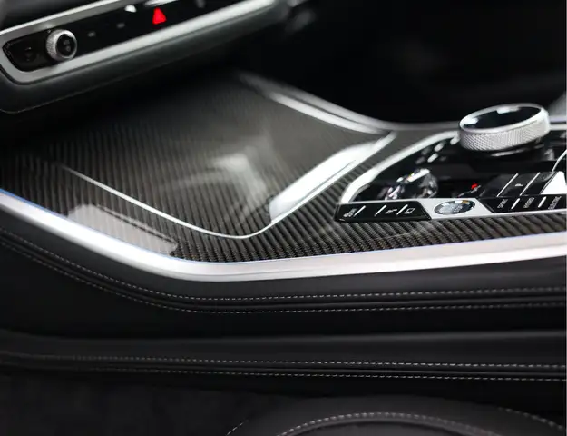 BMW X5 view 5