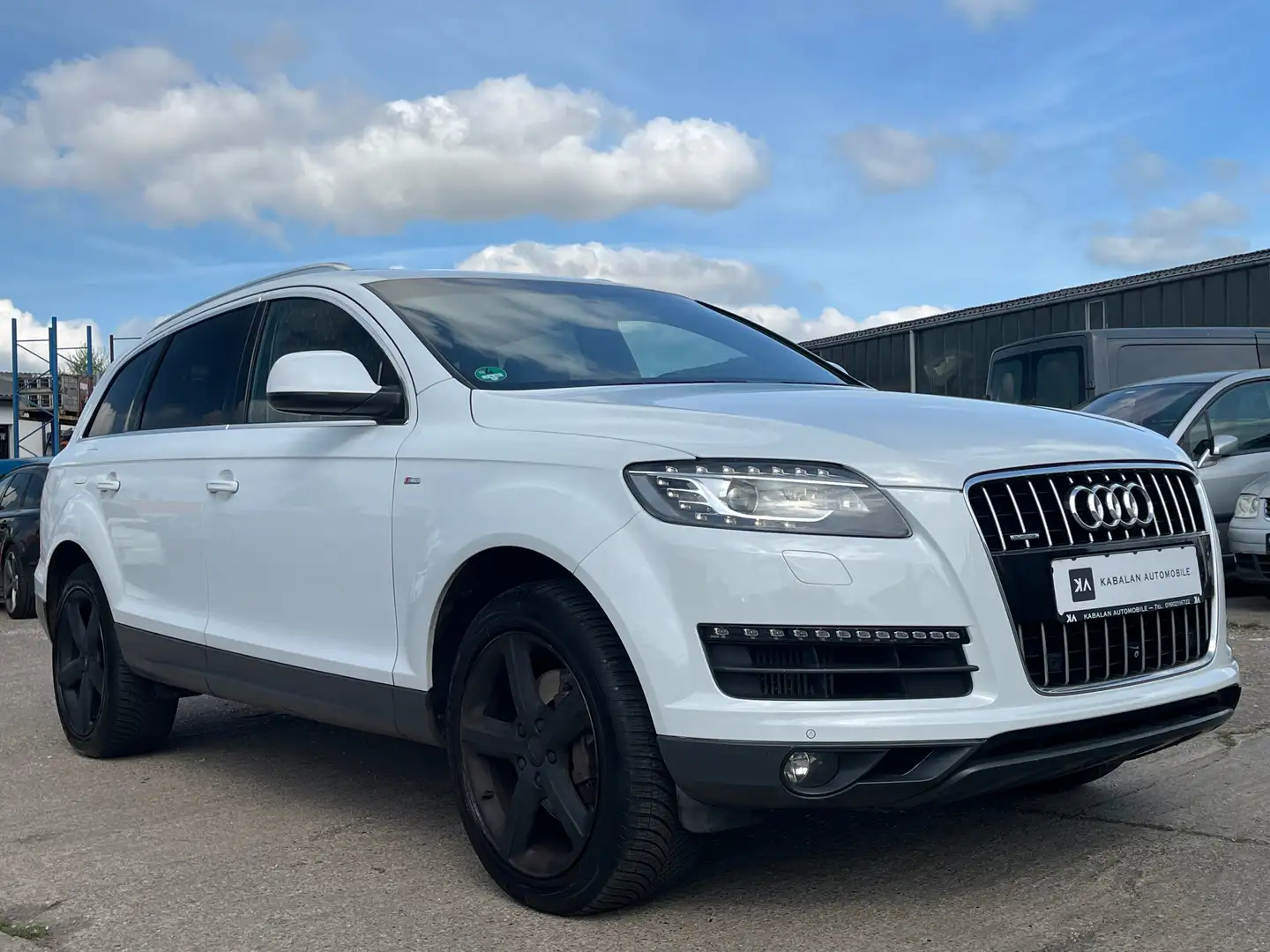 Audi Q7 3.0 TDI quattro (180kW) Weiß - 1