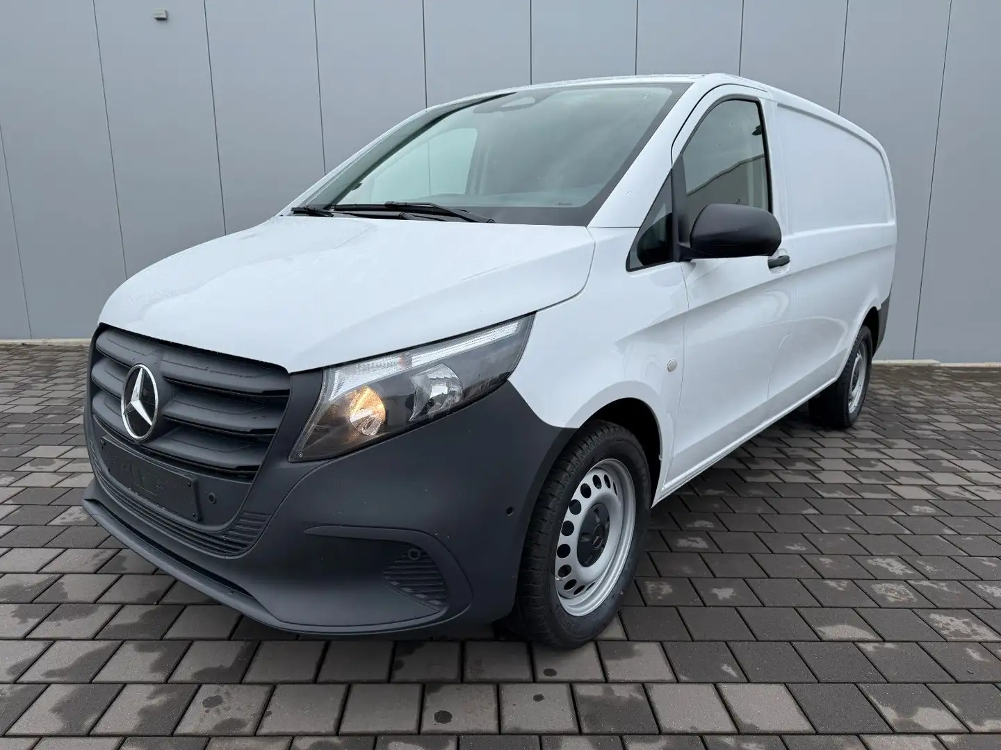 Mercedes-Benz Vito Kasten 114 CDI RWD BASE lang KLIMA/KAMERA Weiß - 1