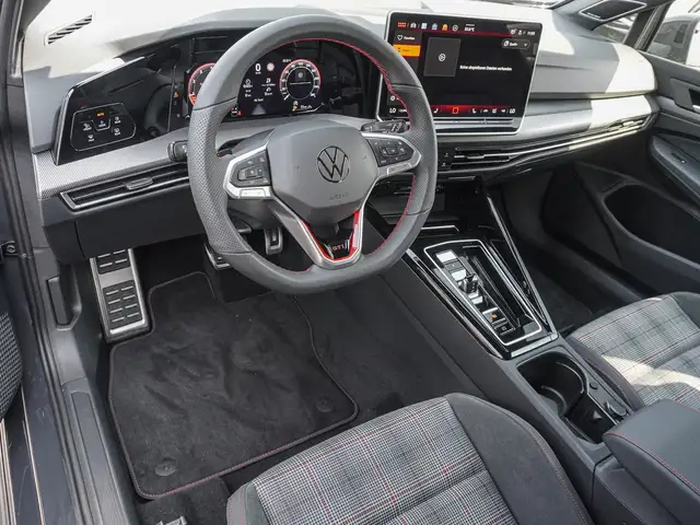 Volkswagen Golf view 9