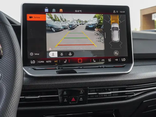 Volkswagen Golf view 13