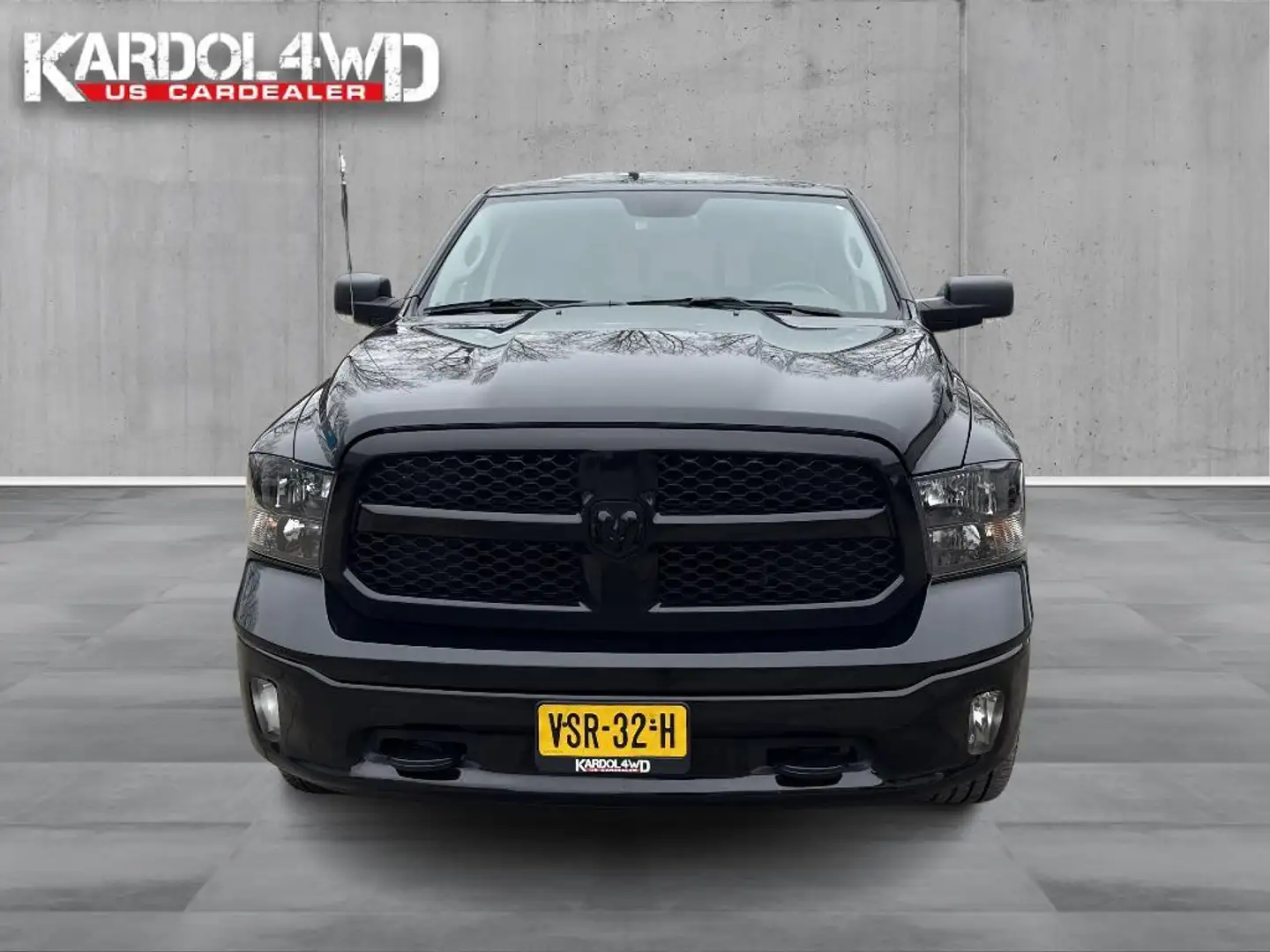 Dodge RAM 1500 5.7 V8 Crew Cab 5'7 | LPG |Leren bekleding| T Zwart - 2