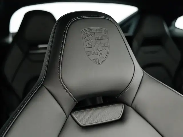 Porsche Panamera view 15