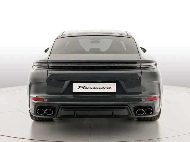 Porsche Panamera view 3