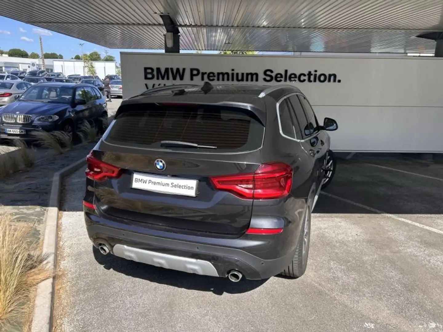 BMW X3 sDrive18dA 150ch  xLine Gris - 2
