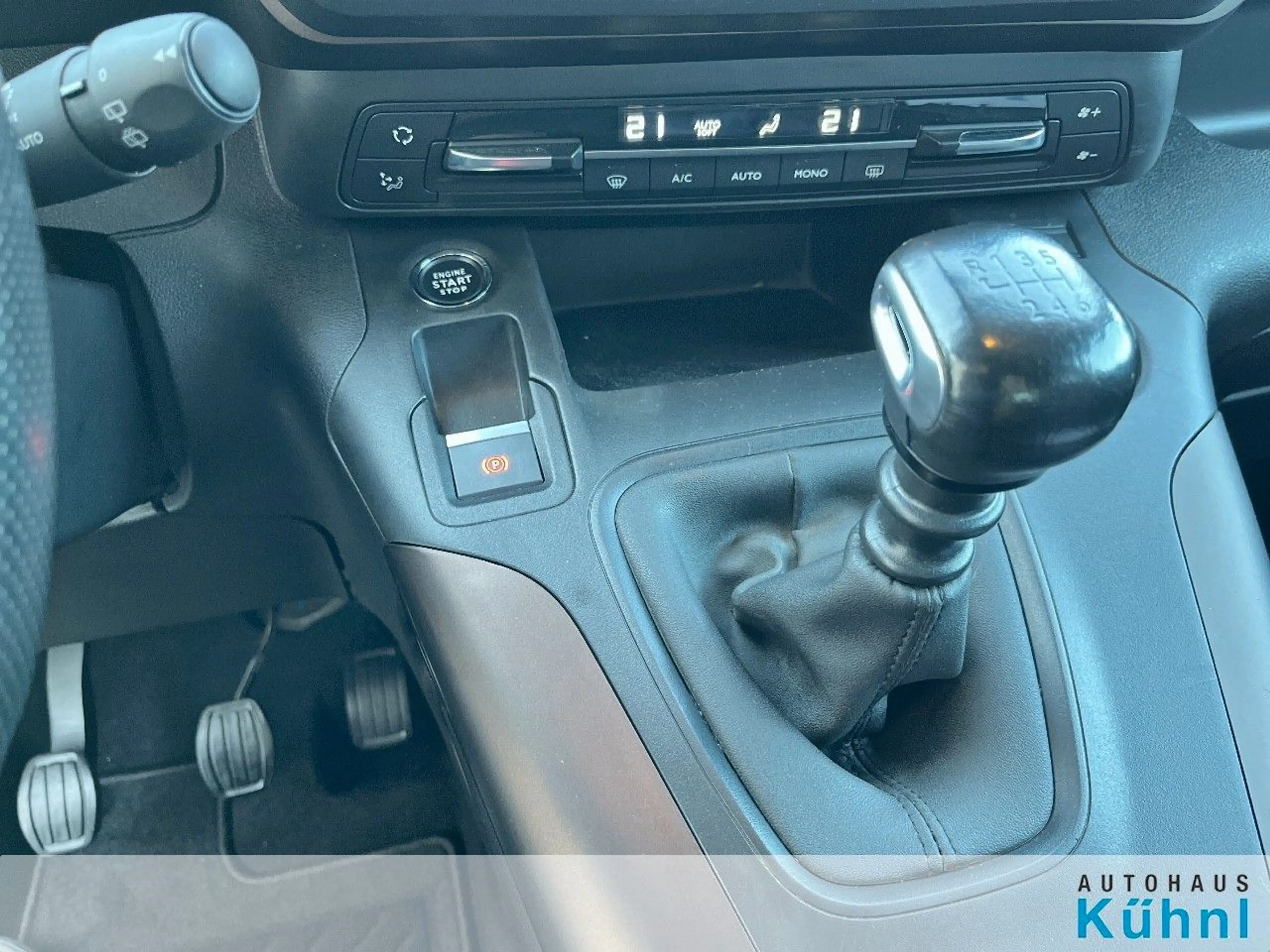 Peugeot Rifter GT Line L1 BlueHDI 130 — photo 14