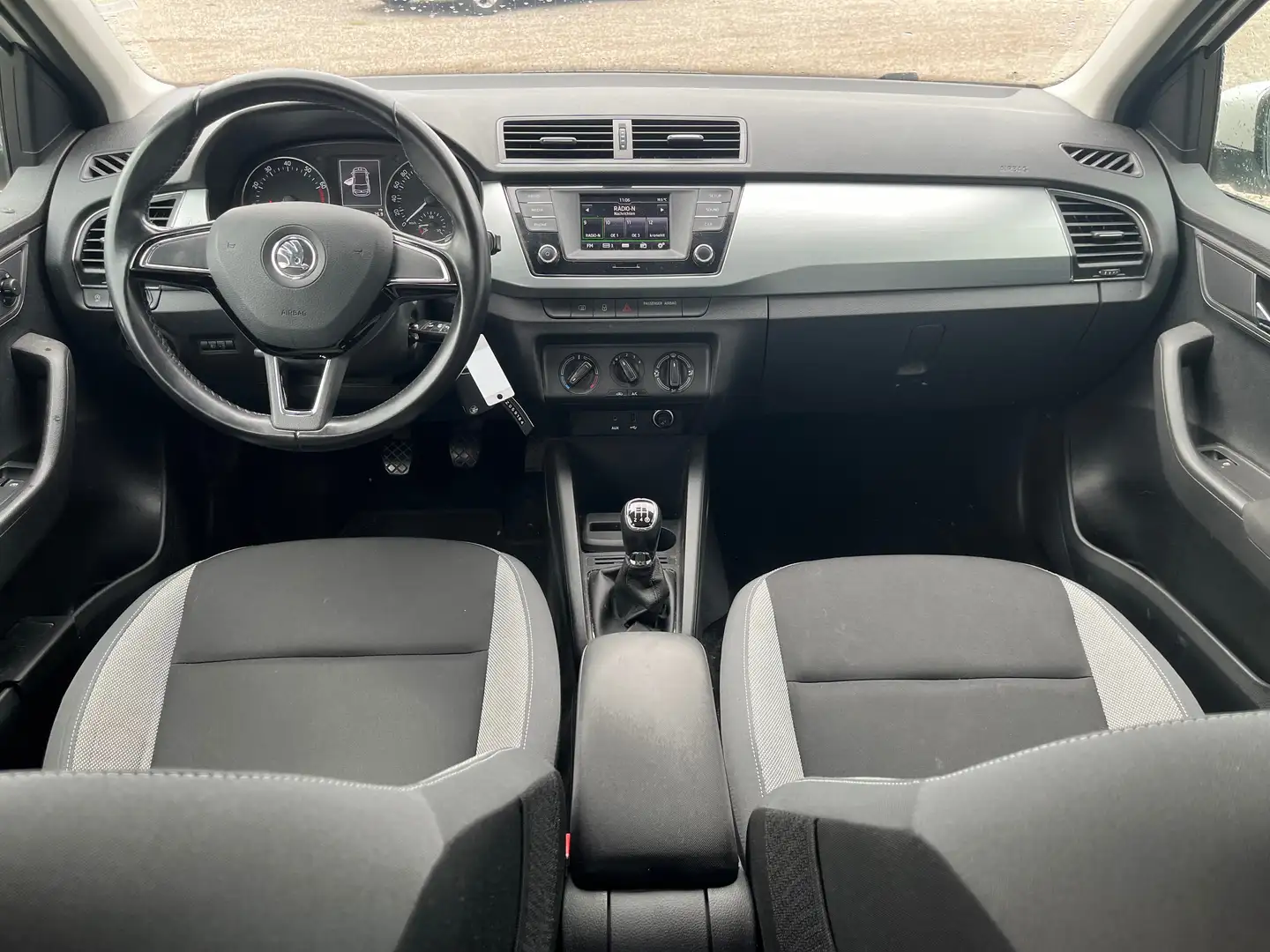 Skoda Fabia Ambition Weiß - 2