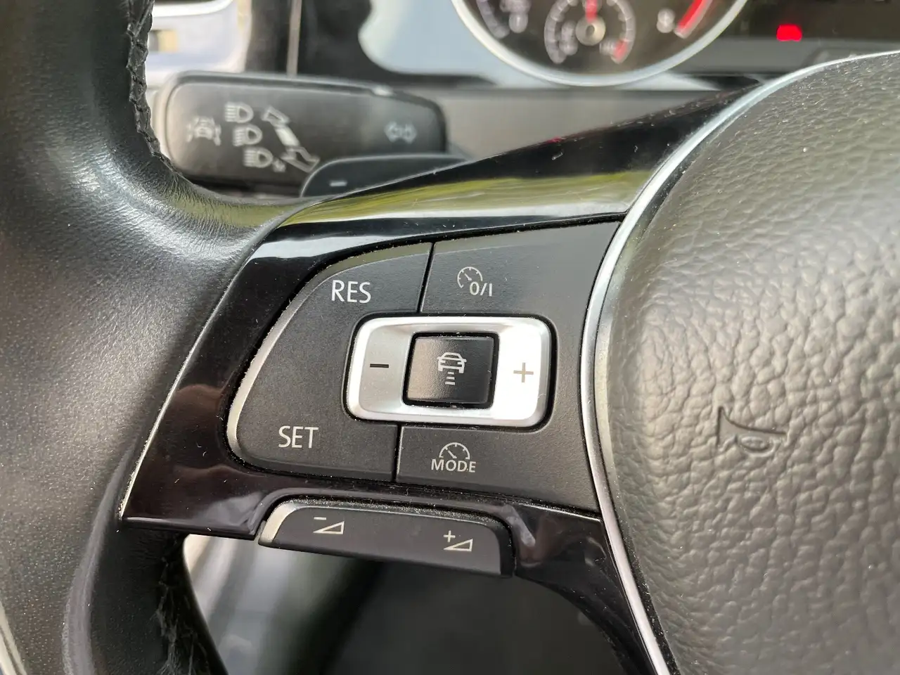 Volkswagen Golf Standard Model — photo 16
