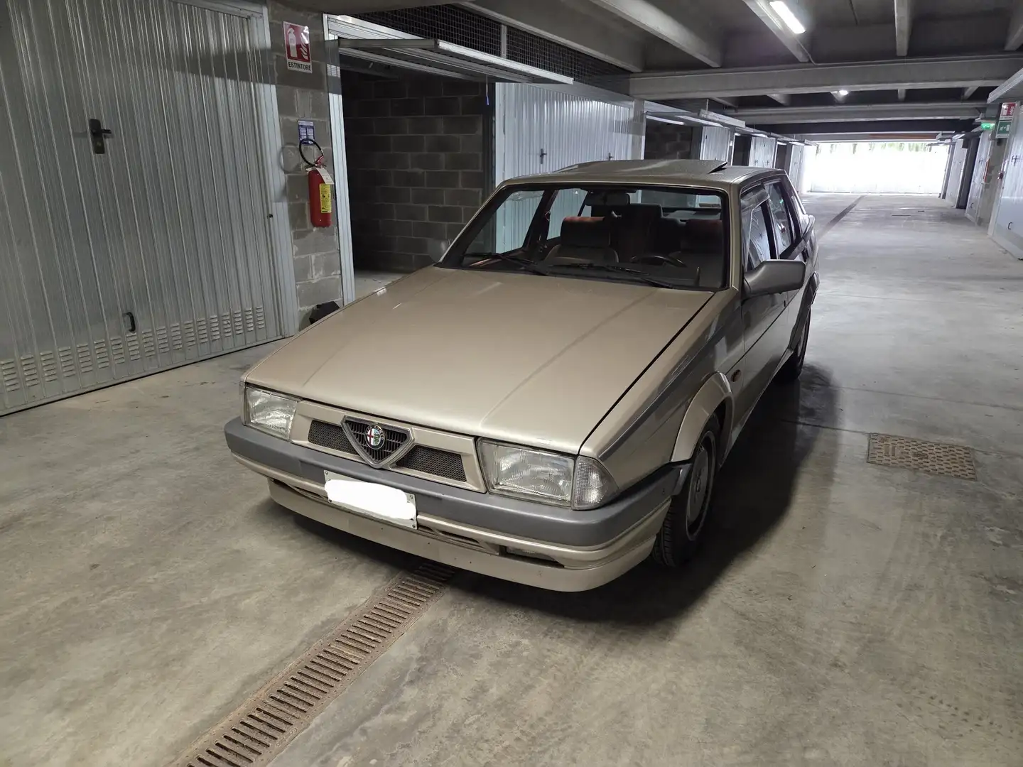 Alfa Romeo 75 2.0 ts cat. - 2