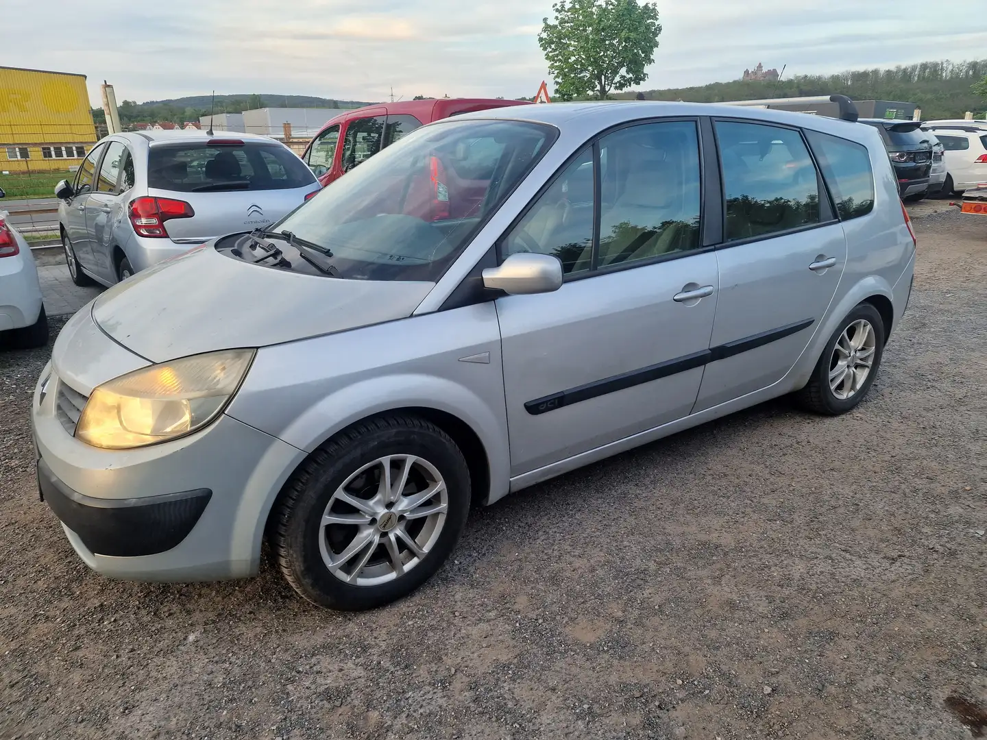 Renault Grand Scenic Scénic Dynamique Komfort 1,5 dCi Szary - 2