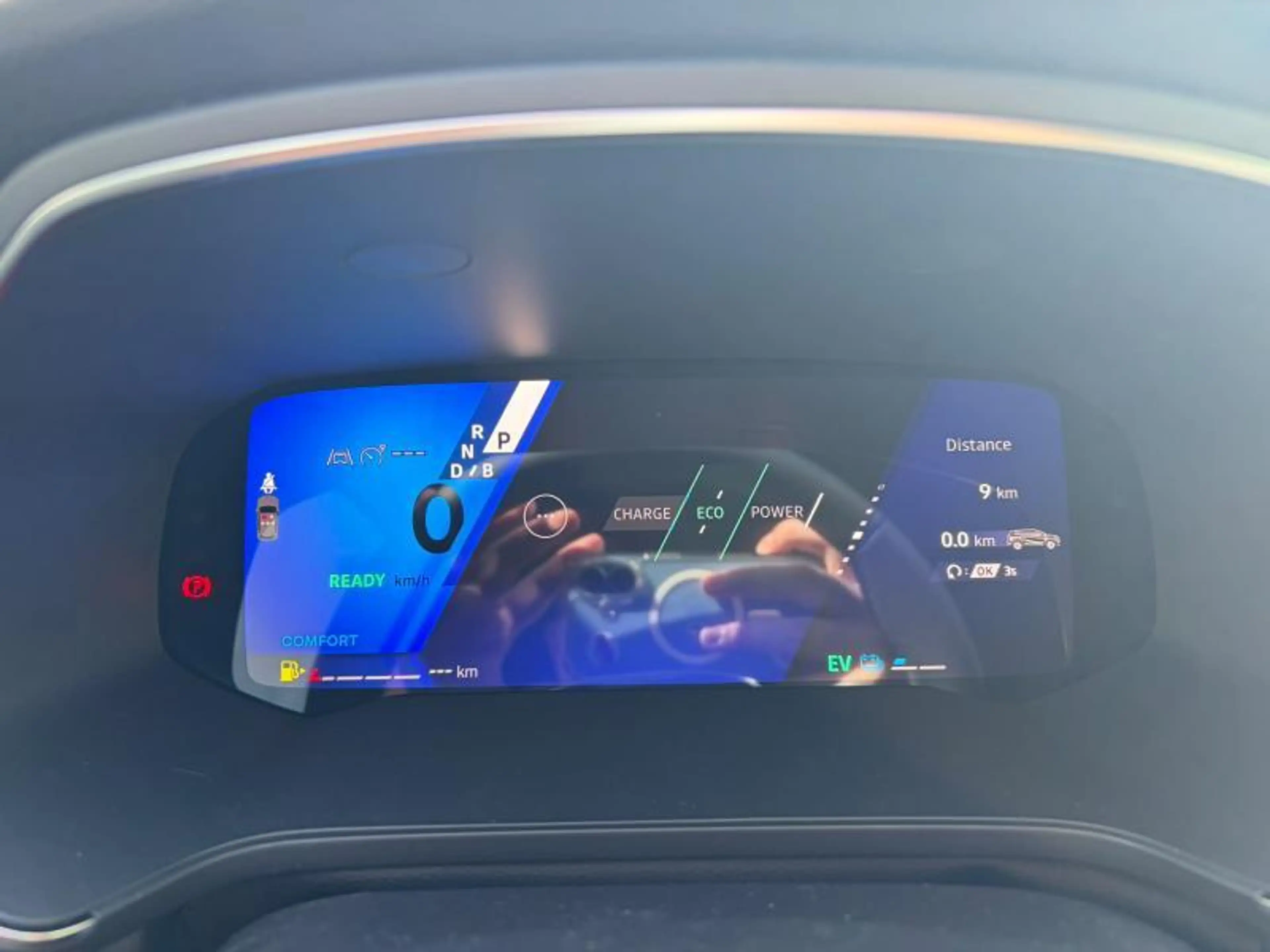 Renault Symbioz TECHNO FULL HYBRID — photo 19