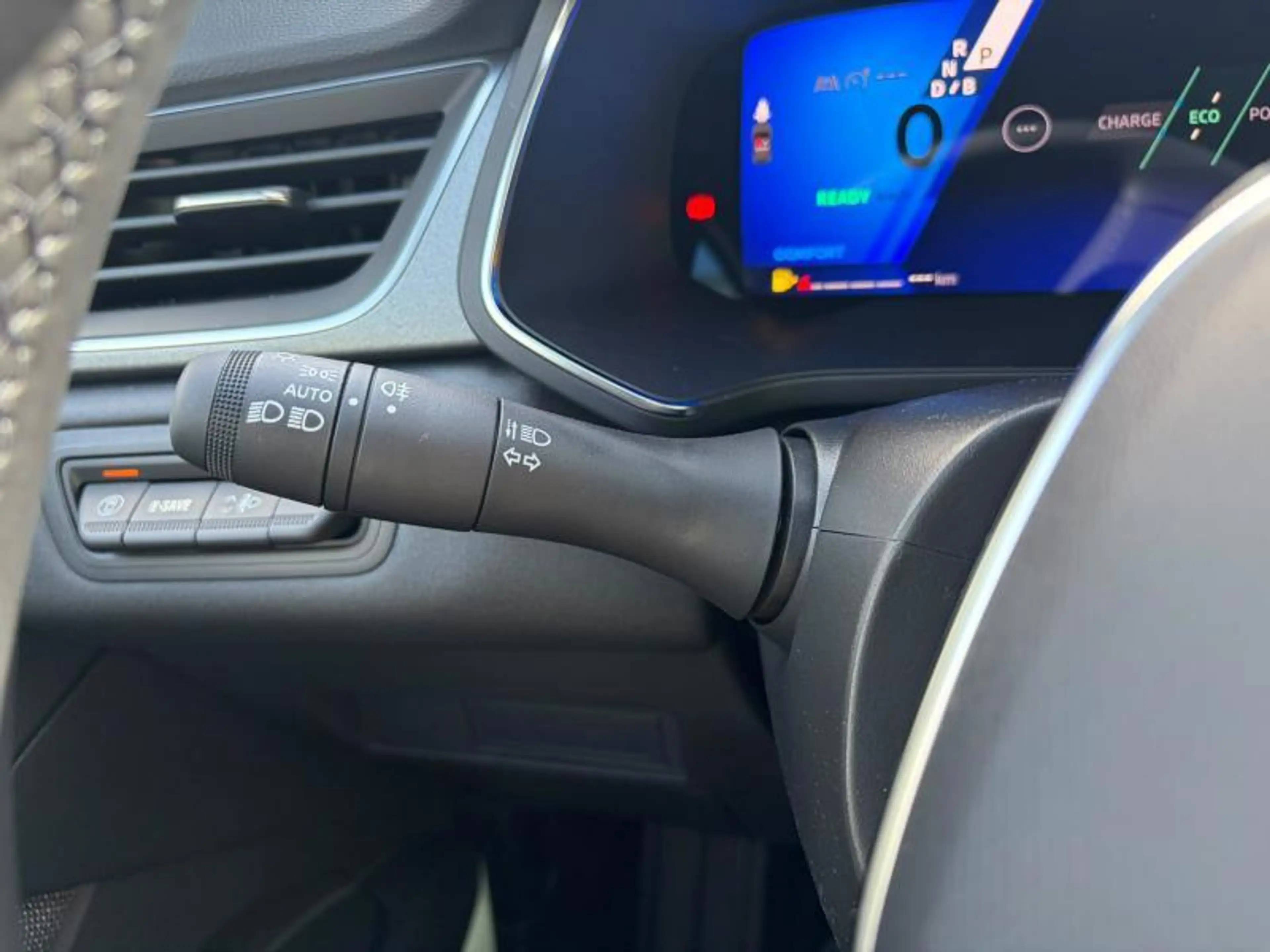 Renault Symbioz TECHNO FULL HYBRID — photo 15