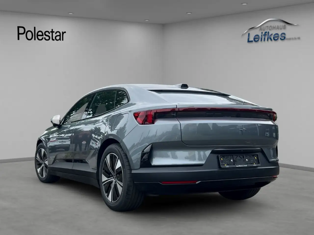 Polestar 4 2024