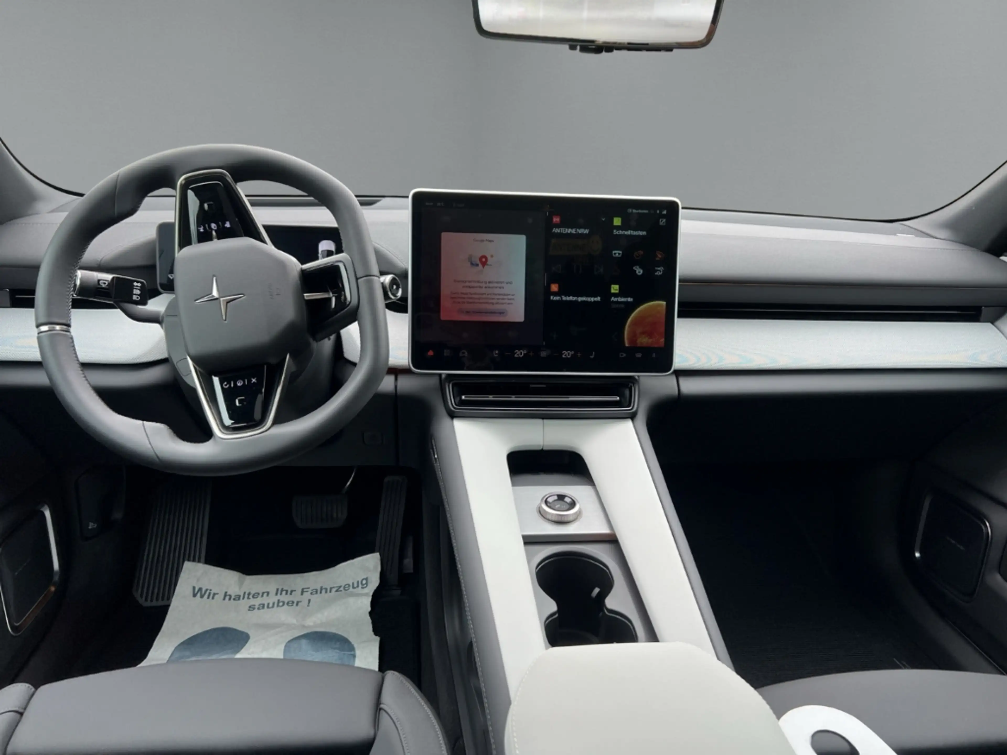 Polestar 4 200kW Long Range Single Pilot, Plus HUD StandHZG N — photo 15